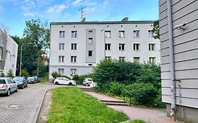 Przytulne mieszkanie chłodne w upały, 200 m od Parku Centralnego